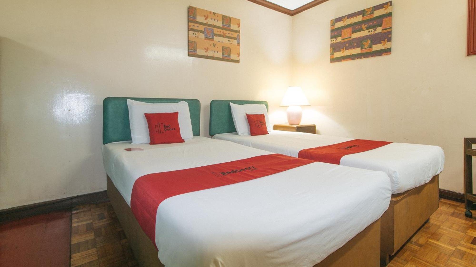 Reddoorz At Broadway Court Apartelle เกซอนซิตี้ ภายนอก รูปภาพ