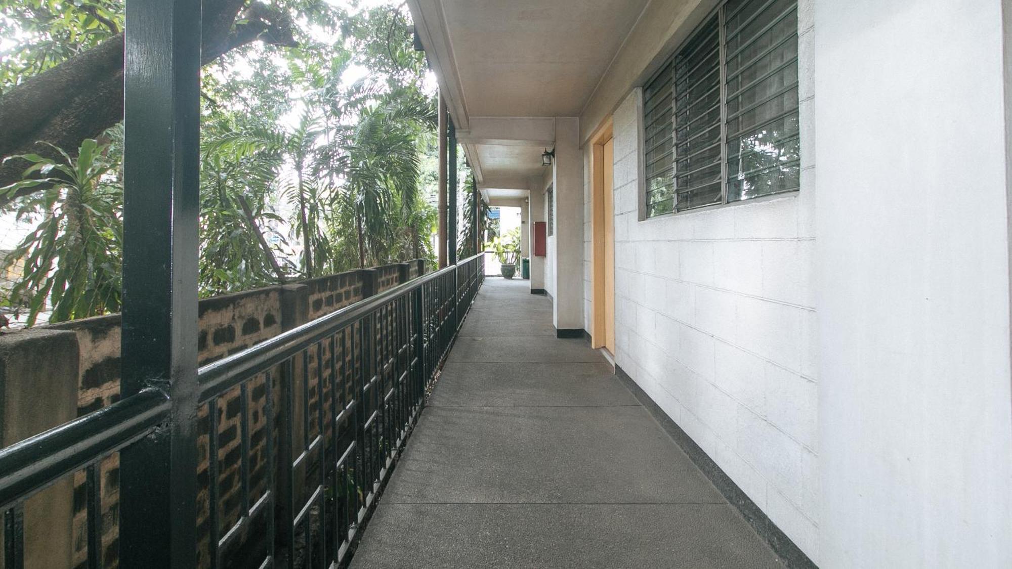 Reddoorz At Broadway Court Apartelle เกซอนซิตี้ ภายนอก รูปภาพ