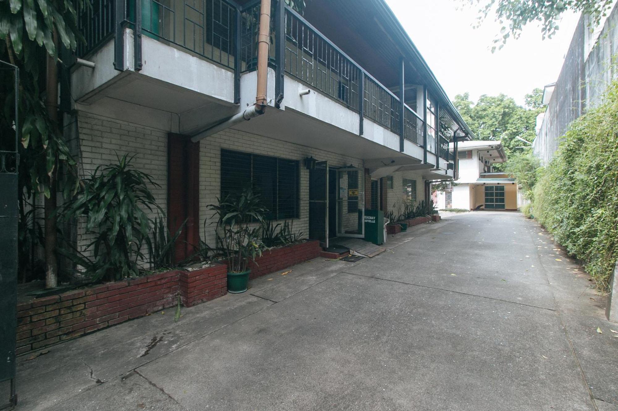 Reddoorz At Broadway Court Apartelle เกซอนซิตี้ ภายนอก รูปภาพ