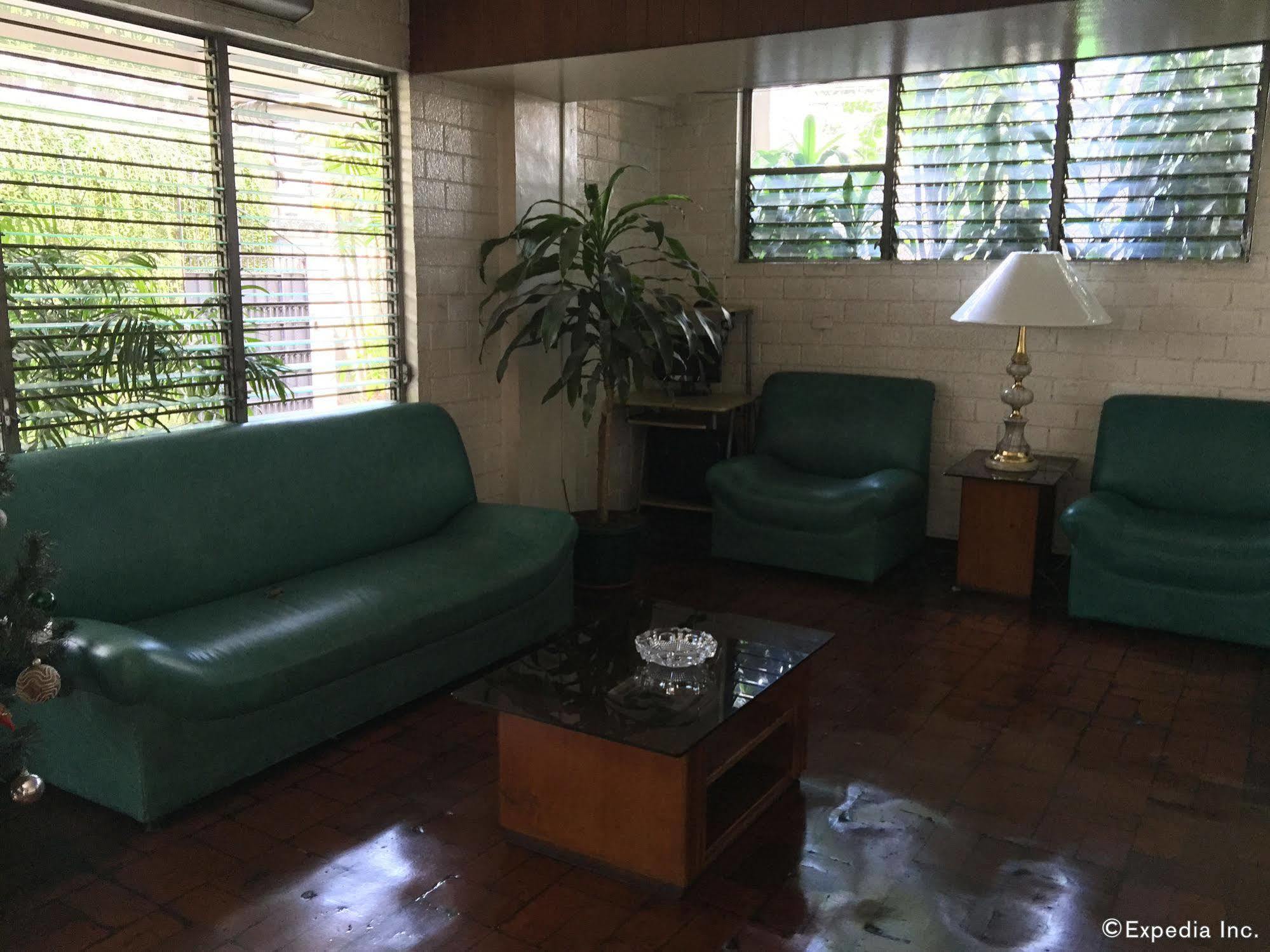 Reddoorz At Broadway Court Apartelle เกซอนซิตี้ ภายนอก รูปภาพ