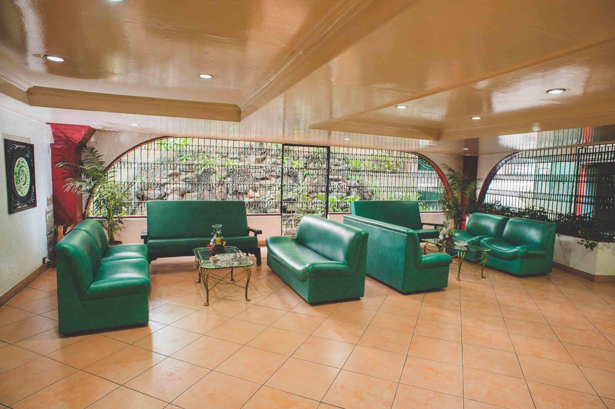 Reddoorz At Broadway Court Apartelle เกซอนซิตี้ ภายนอก รูปภาพ